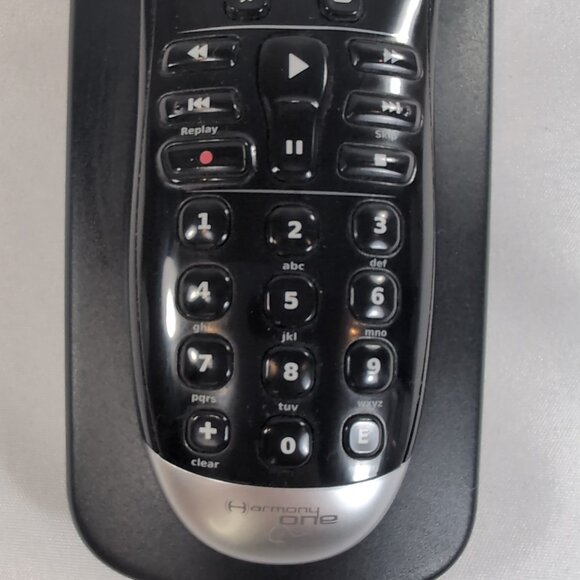 Logitech Harmony One Universal Remote Control Black Charger Base L-LW20 R1Y-17 - Picture 12 of 16